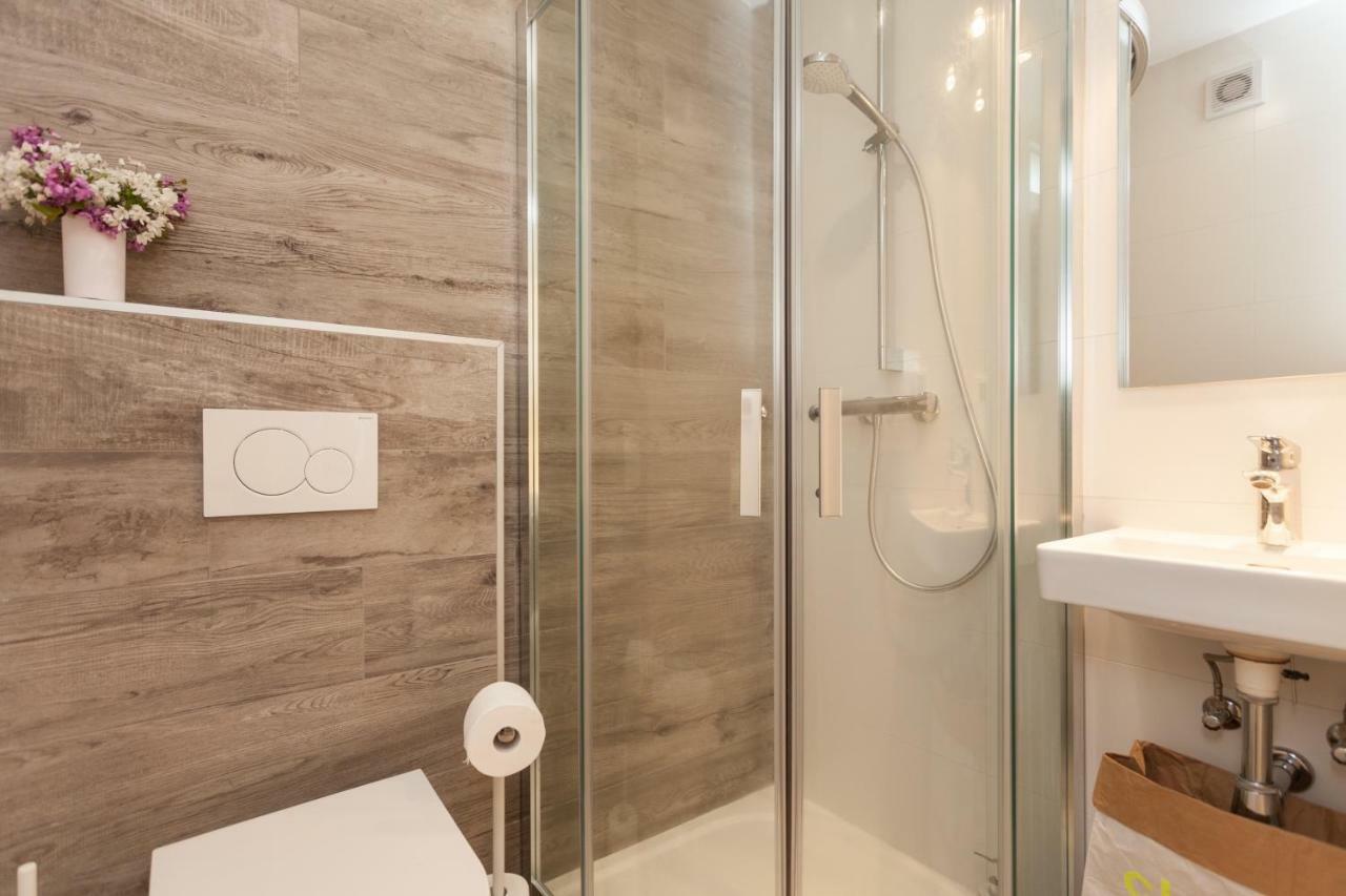 Apartments Stube 4 Rovinj Exterior photo