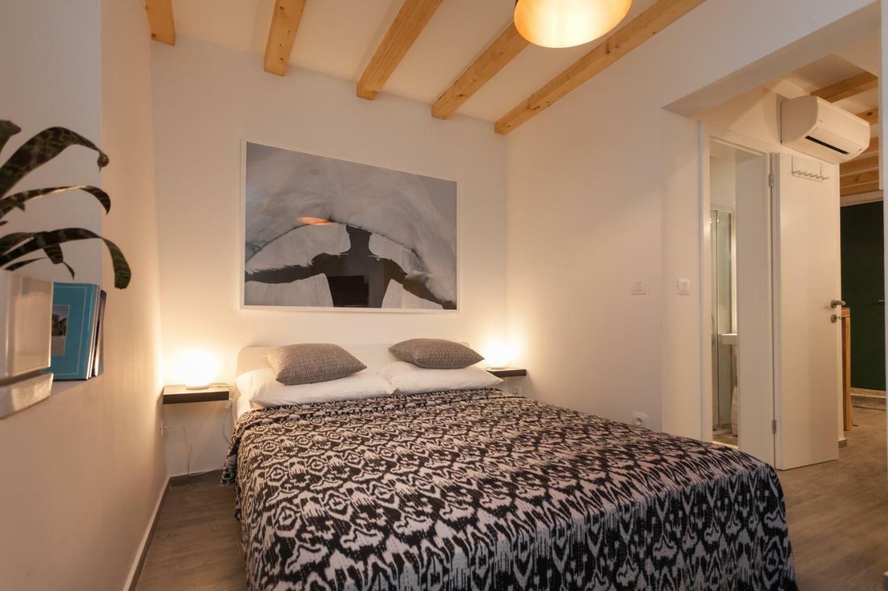 Apartments Stube 4 Rovinj Exterior photo