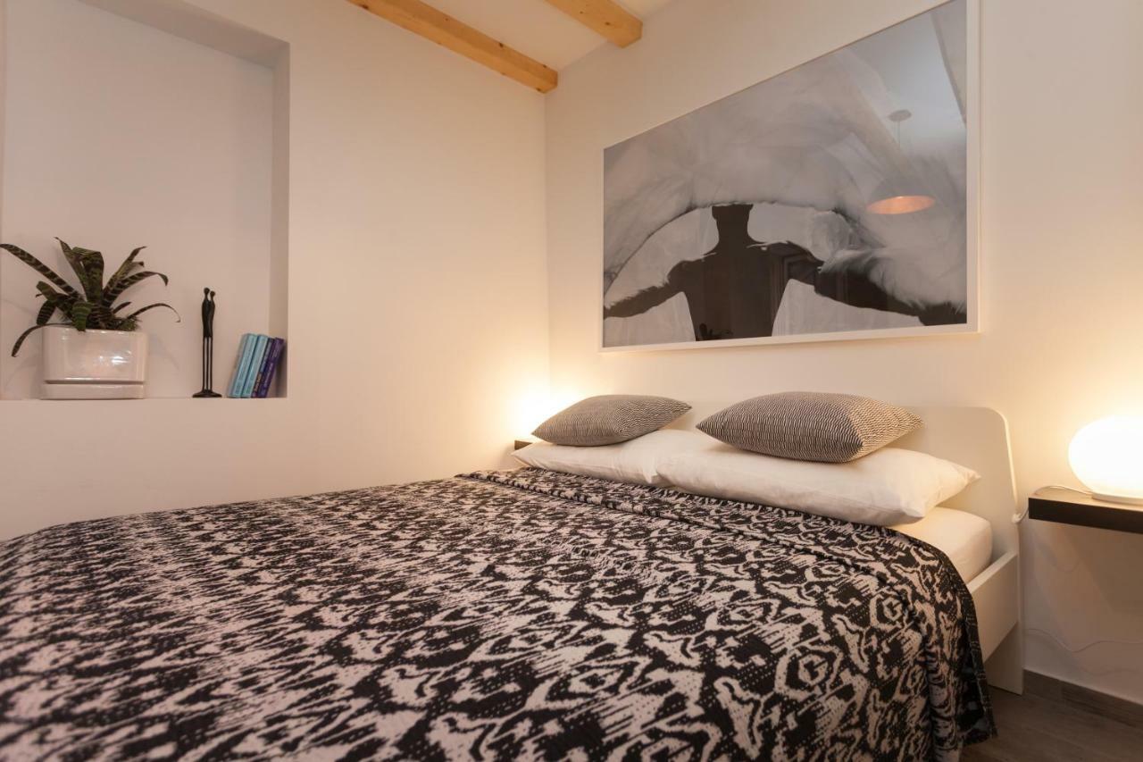 Apartments Stube 4 Rovinj Exterior photo